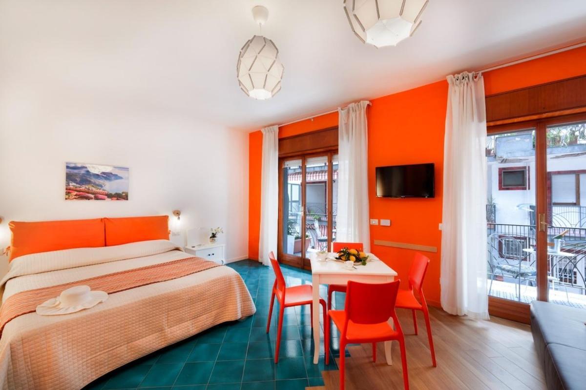 Sofi Sorrento Suites ภายนอก รูปภาพ